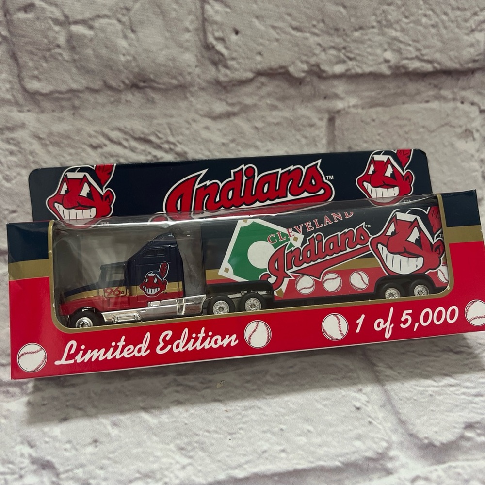 1996 MLB Cleveland Indians chief wahoo matchbox truck limited edition